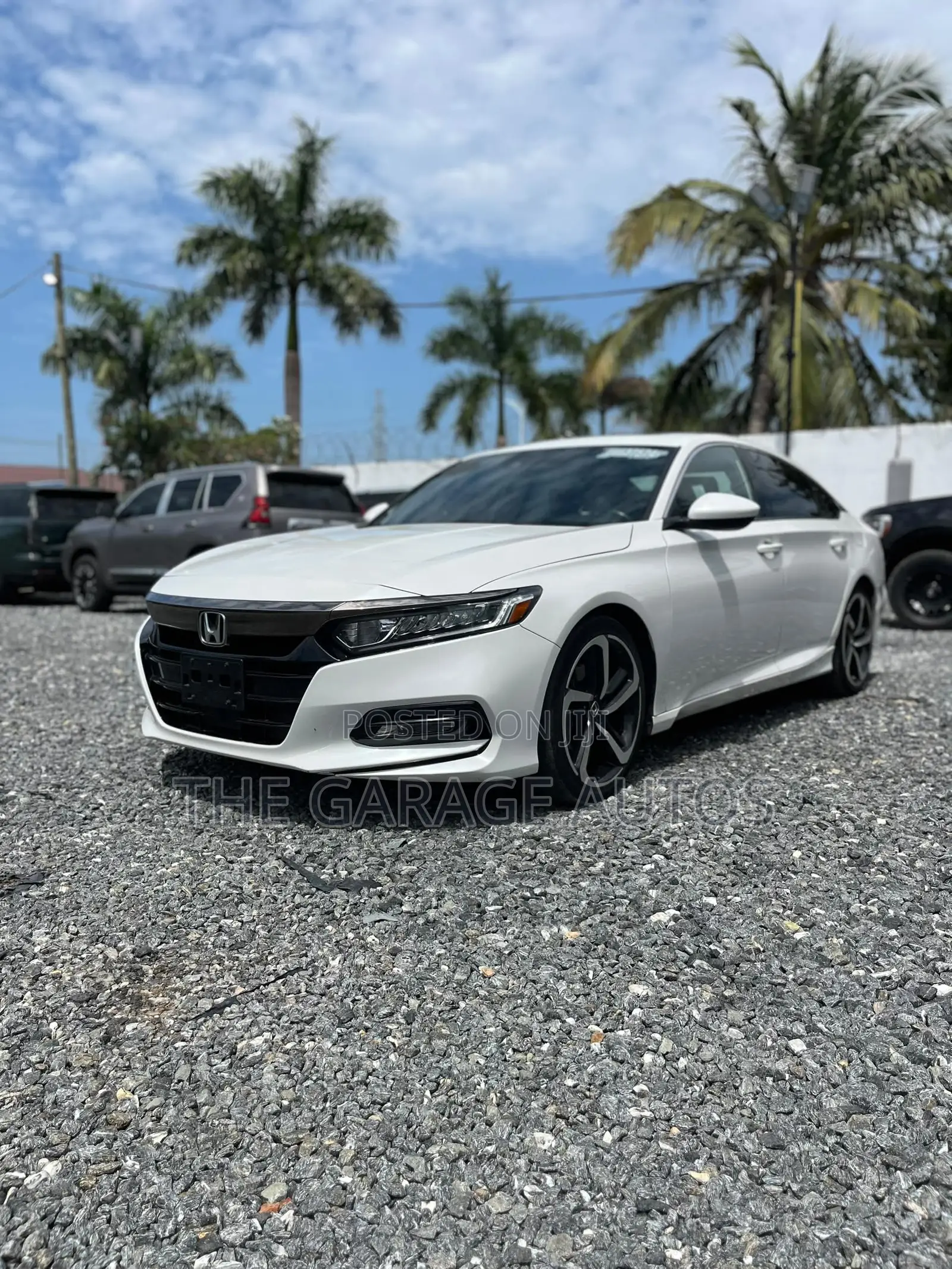 Honda Accord Sport (2.0L 4cyl Turbo 10A) 2019 White