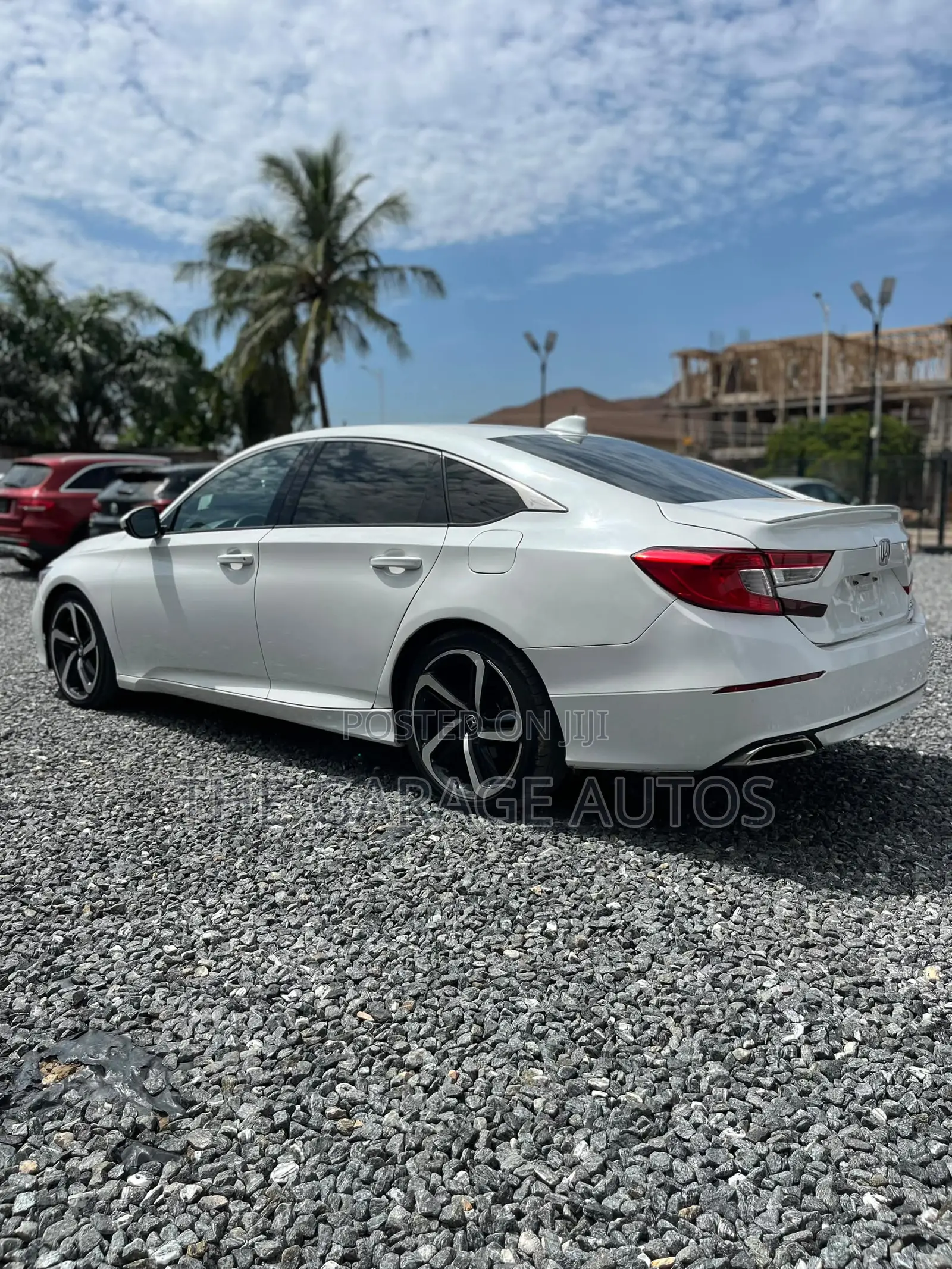 Honda Accord Sport (2.0L 4cyl Turbo 10A) 2019 White