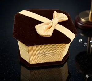 Octagonal Velvet Bowknot Ring Case
