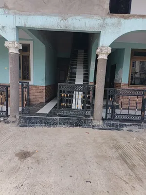 3bdrm Apartment in Pokuase Ayawaso for rent