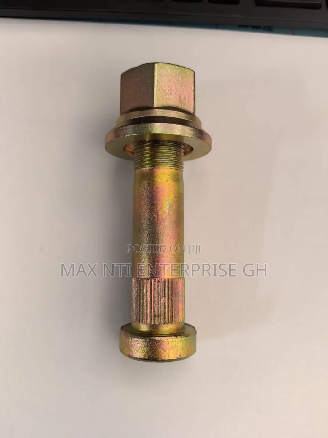 All Kinds of Wheel Bolts (Gavanise)