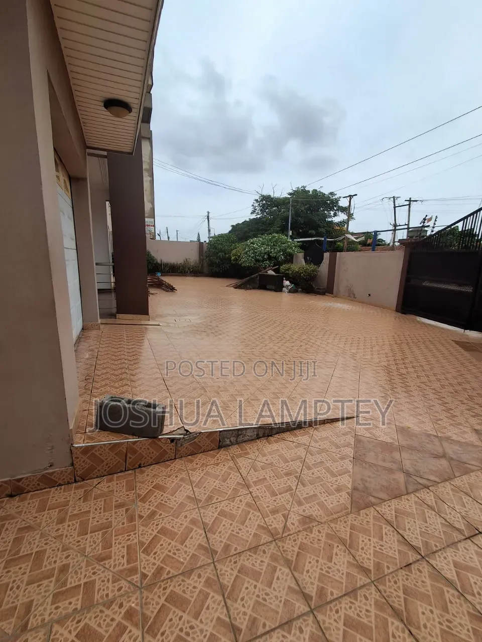 4bdrm House in East Legon Estate, Boundary Road Area for rent