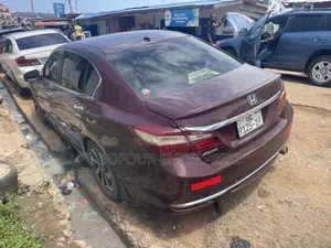 Honda Accord Sport 4dr Sedan (2.4L 4cyl 6M) 2015 Brown