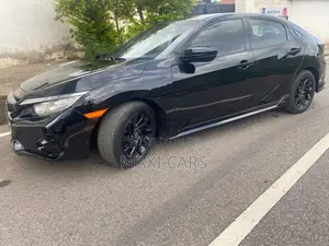 Honda Civic EX 4dr Hatchback (1.5L 4cyl) 2017 Black