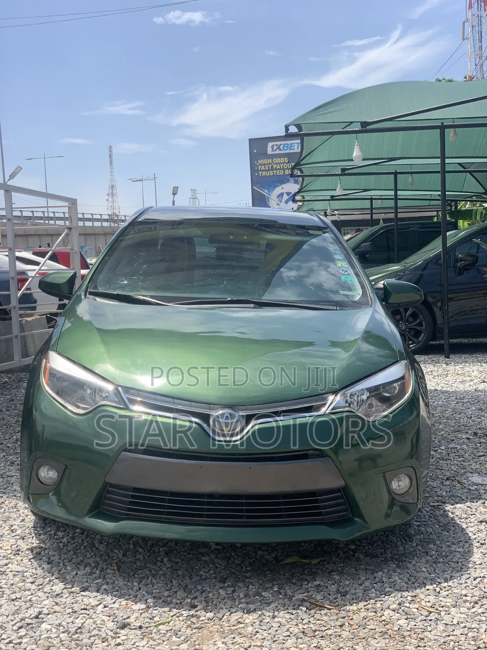 Toyota Corolla 2016 Green
