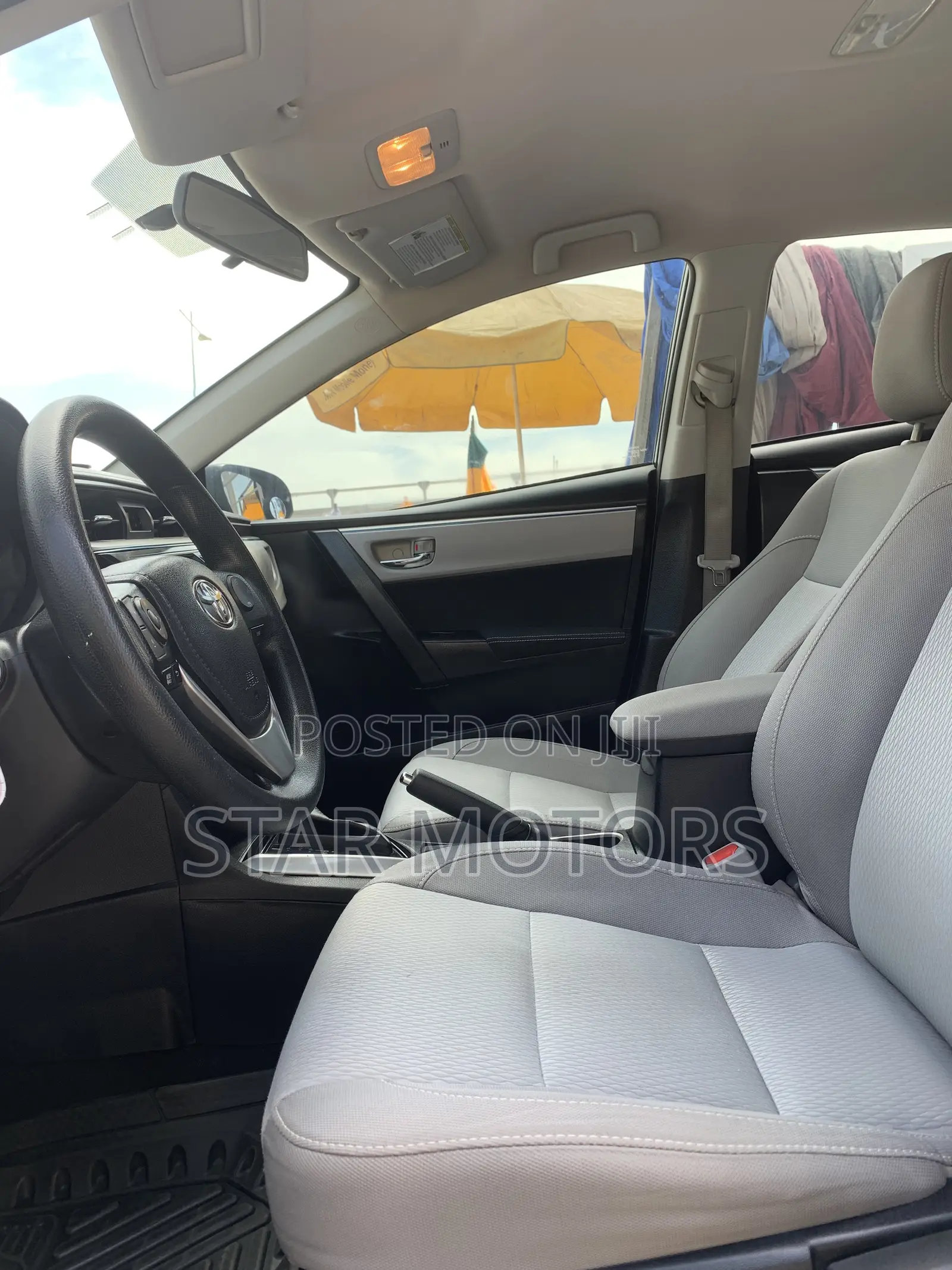 Toyota Corolla 2016 Green