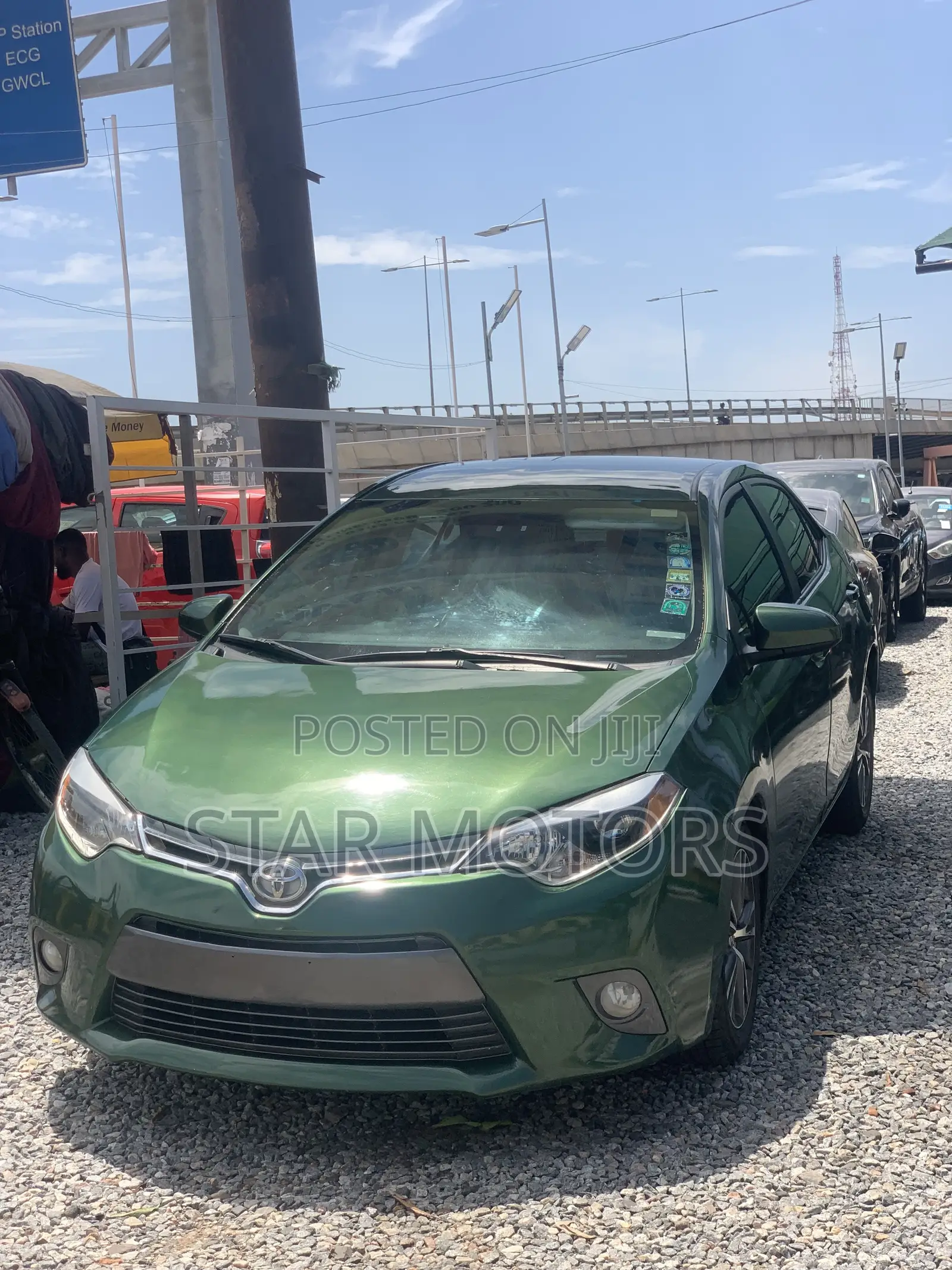 Toyota Corolla 2016 Green