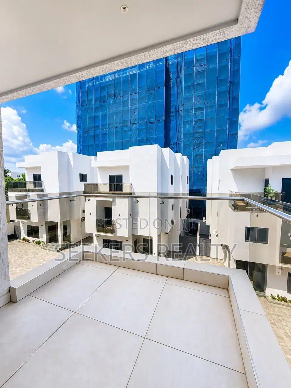 4bdrm Townhouse / Terrace in Seekers Realty, American House for rent