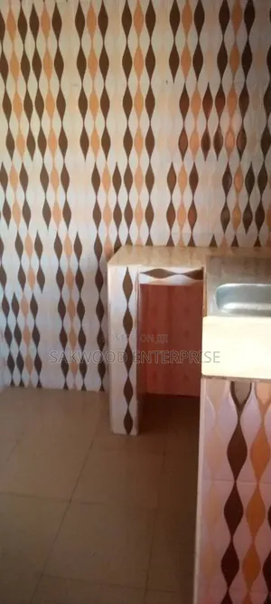 1bdrm Apartment in Sakwood Enterprise, Police Station for rent