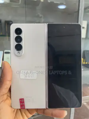 Samsung Galaxy Z Fold4 256 GB Gold