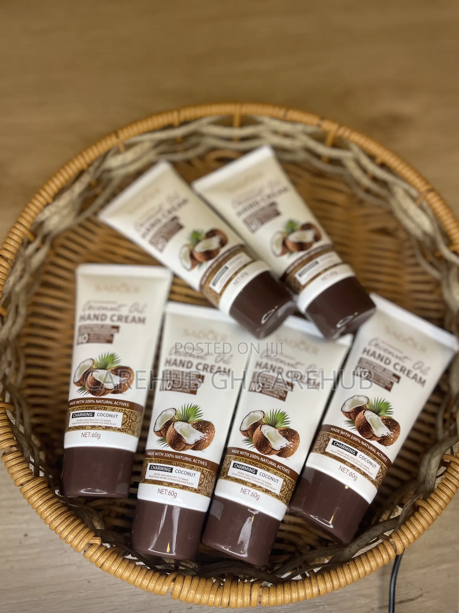 Sadoer Coconuat Oil Handcream