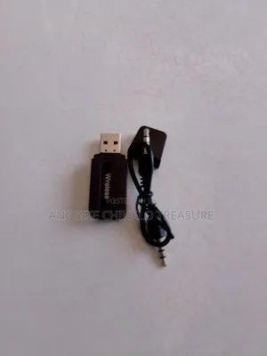 Bluetooth Wireless Music Receiver 3.5mm Audio Adapter