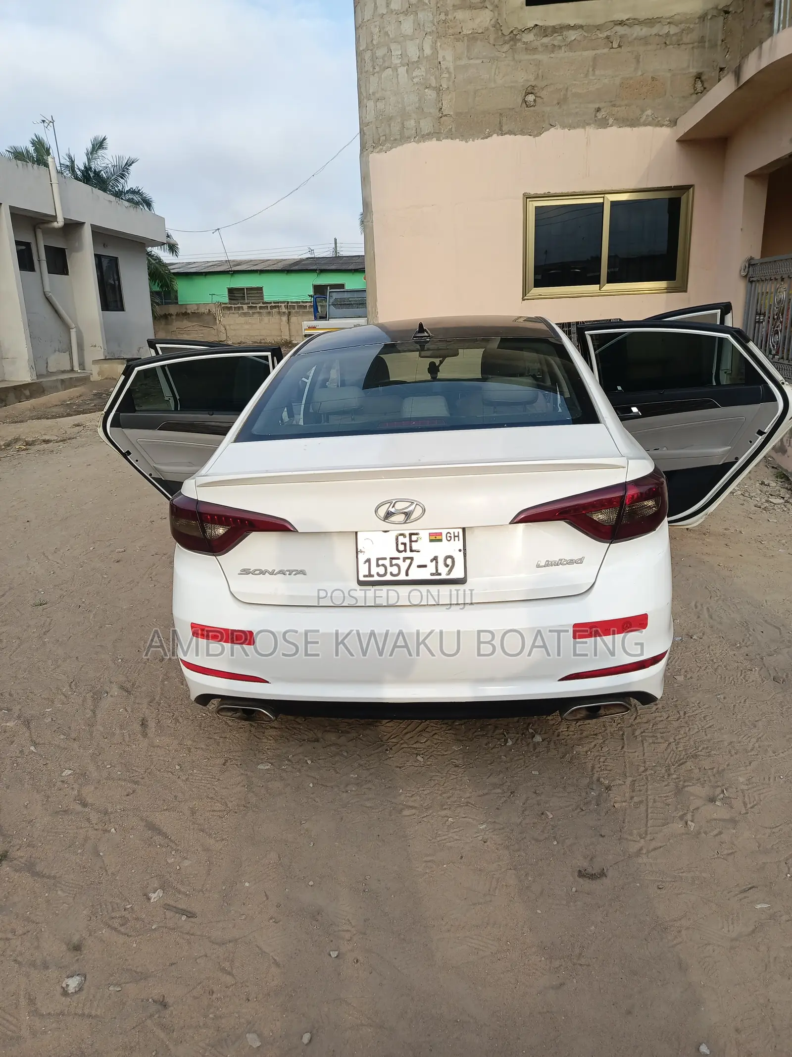 Hyundai Sonata SE 4dr Sedan (2.4L 4cyl 6A) 2015 White