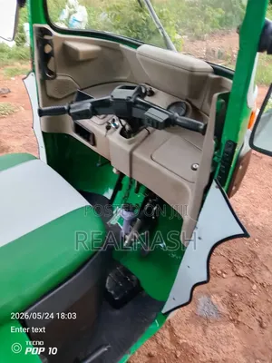 Bajaj RE 2021 Green