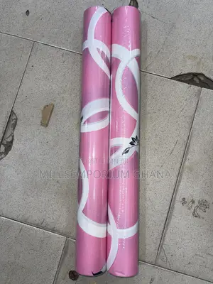 Chic Pink White 3d Swirl Wallpaper – Soft, Stylish, Instagram-Ready