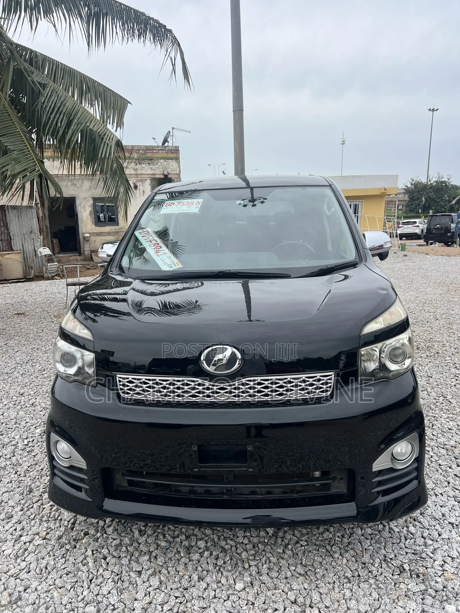 Toyota Voxy 2012 Black