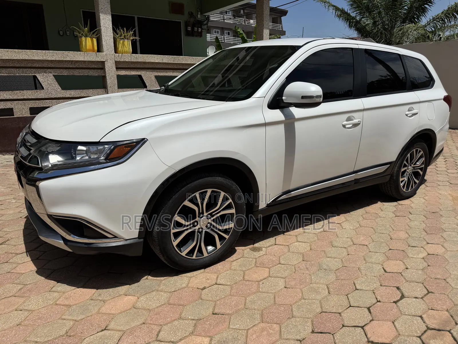 Mitsubishi Outlander SE FWD 2016 White