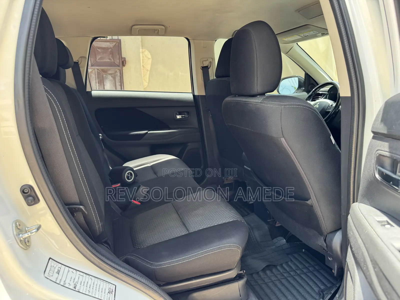Mitsubishi Outlander SE FWD 2016 White