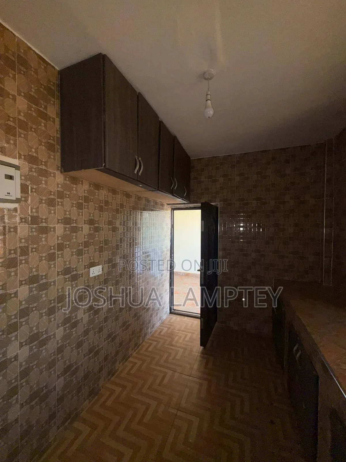 2bdrm Apartment in Ablekuma Curve, Agape for rent
