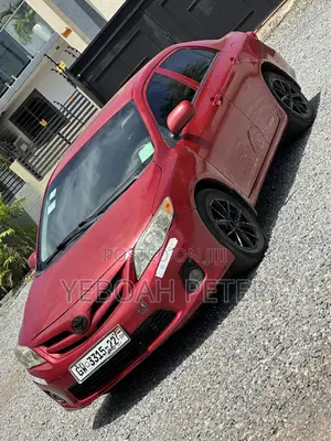 Toyota Corolla 2013 Red