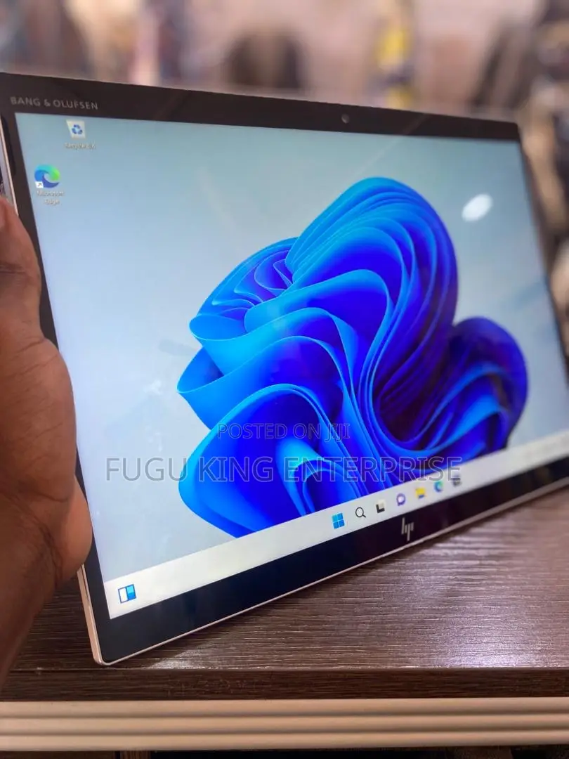 Laptop HP X2 16GB Intel Core i5 SSD 256GB