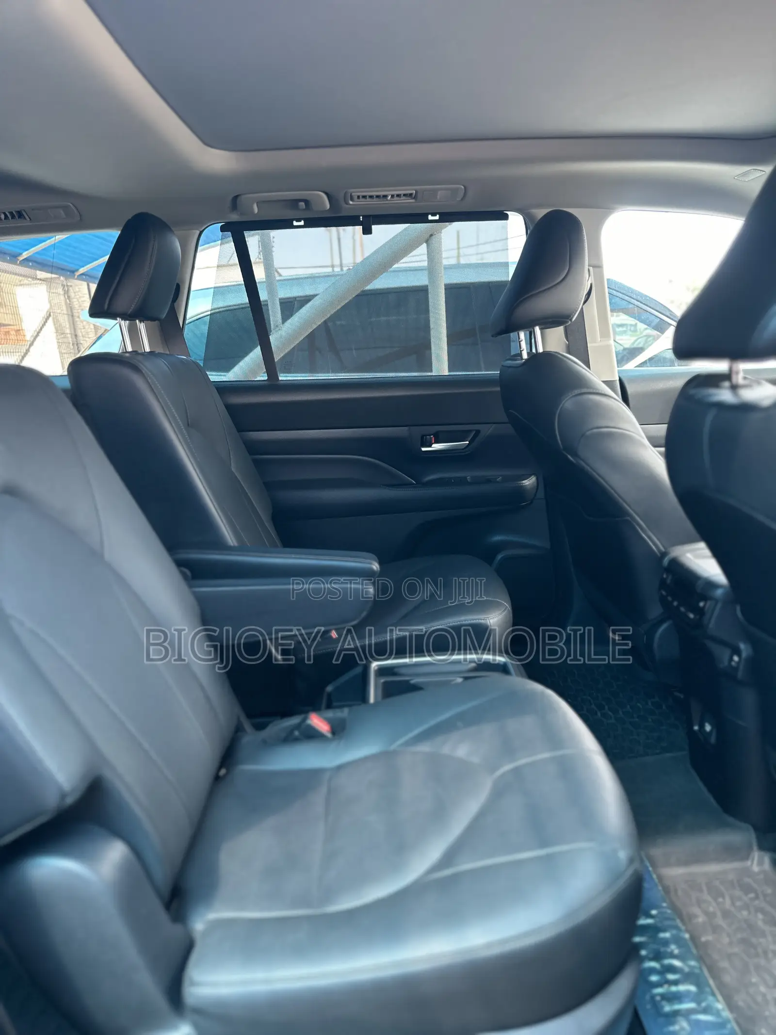 Toyota Grand Highlander Limited AWD 2024 Blue