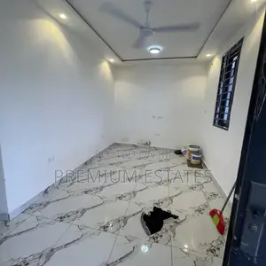 2bdrm Apartment in Lake Side Estate for rent