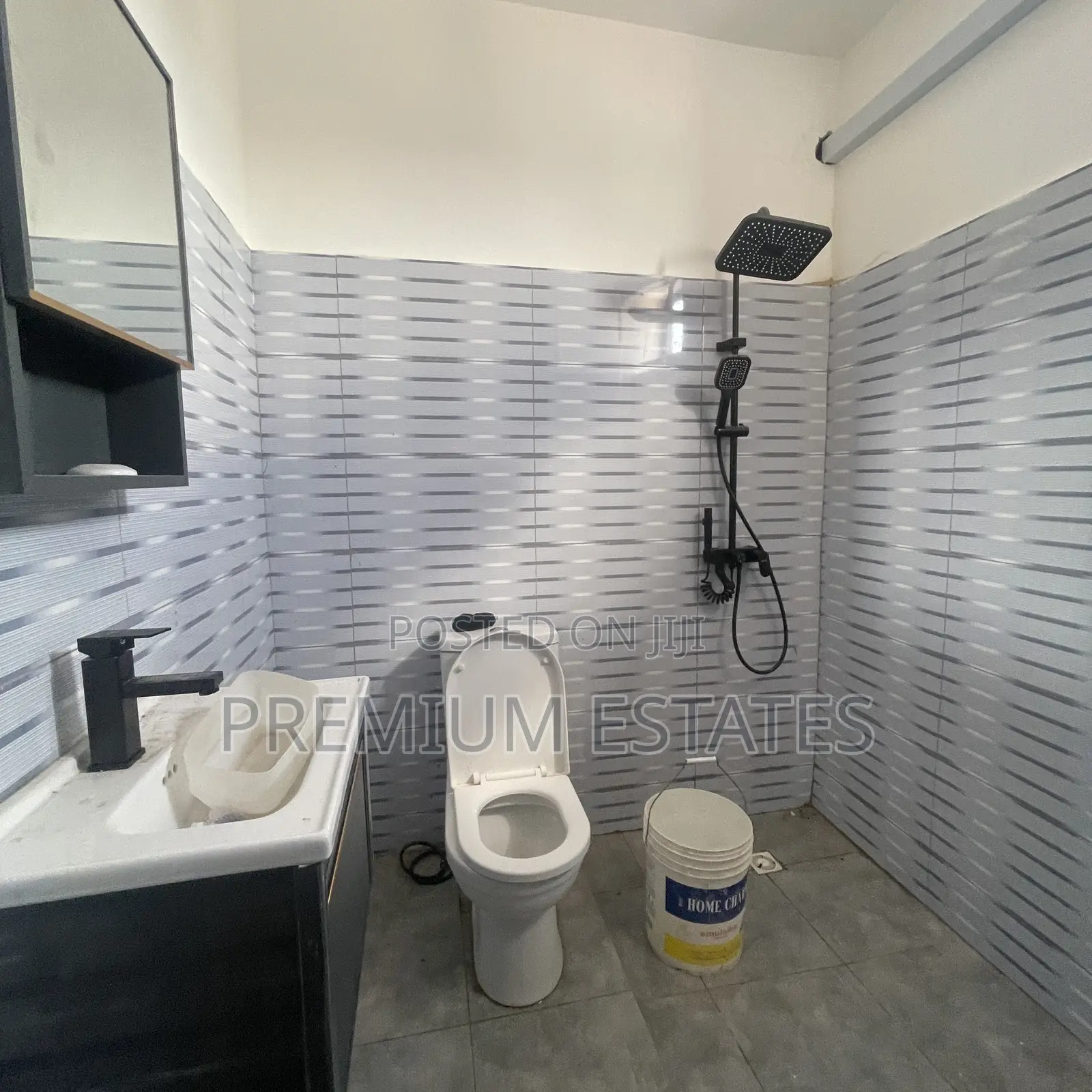2bdrm Apartment in Lake Side Estate for rent