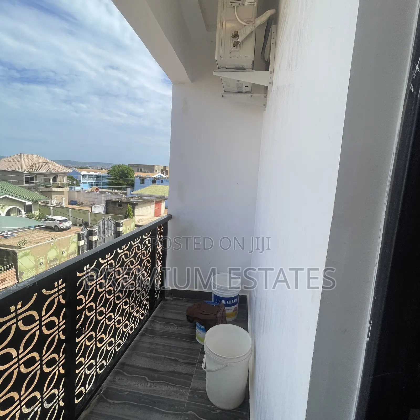 2bdrm Apartment in Lake Side Estate for rent