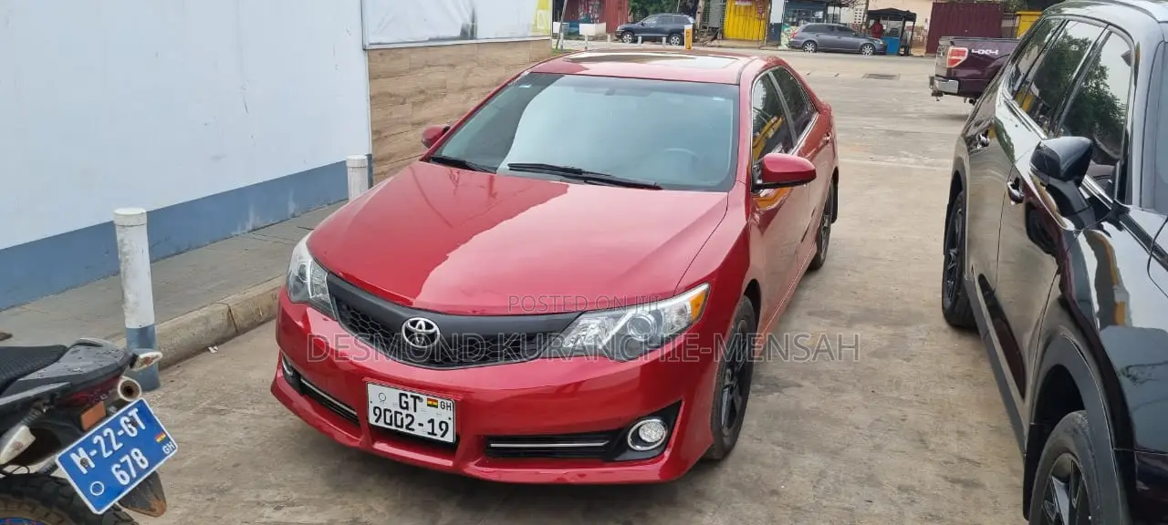 Toyota Camry L 4dr Sedan (2.5L 4cyl 6A) 2014 Red