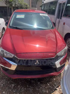 Mitsubishi Outlander SE FWD 2017 Red