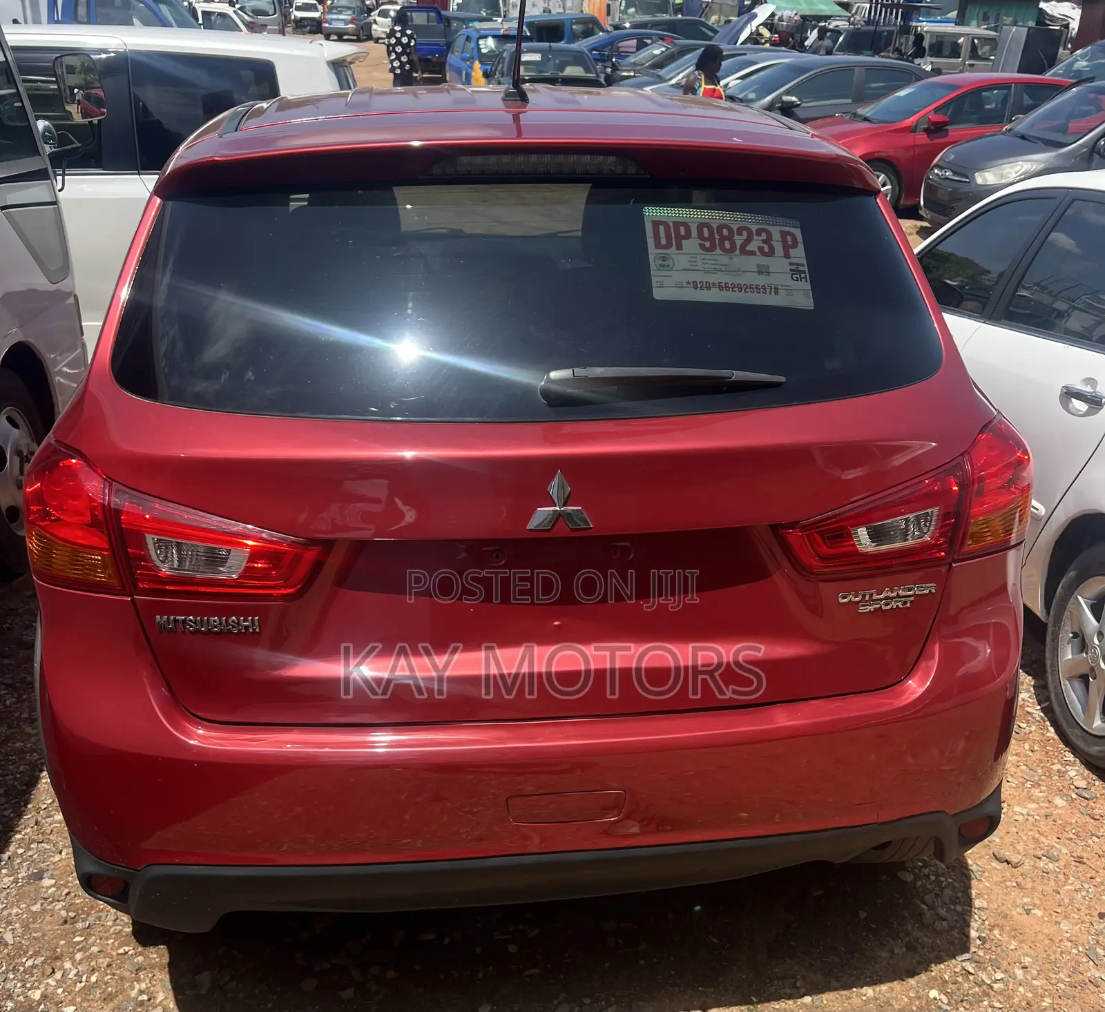 Mitsubishi Outlander SE FWD 2017 Red
