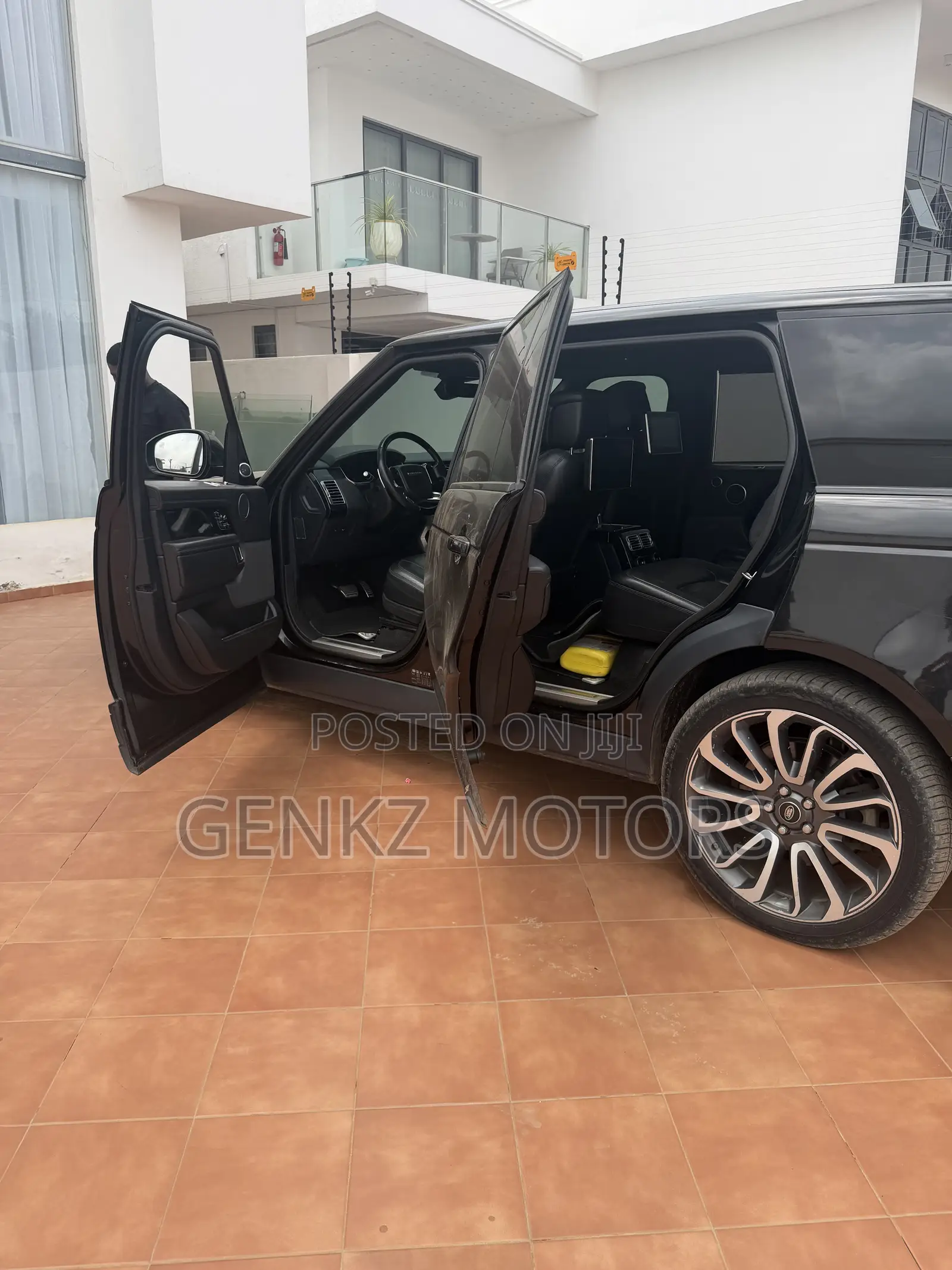 Land Rover Range Rover Vogue 2020 Black