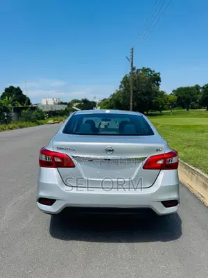 Nissan Sentra 2017 Silver