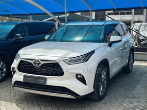 Toyota Highlander Platinum AWD 2020 White
