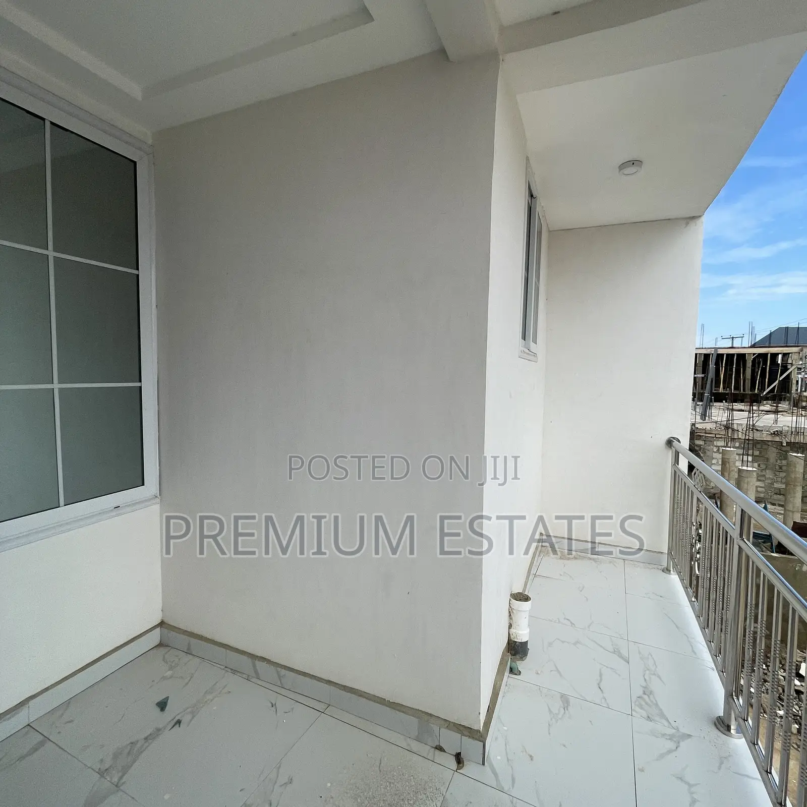 2bdrm Apartment in Lake Side Estate for rent