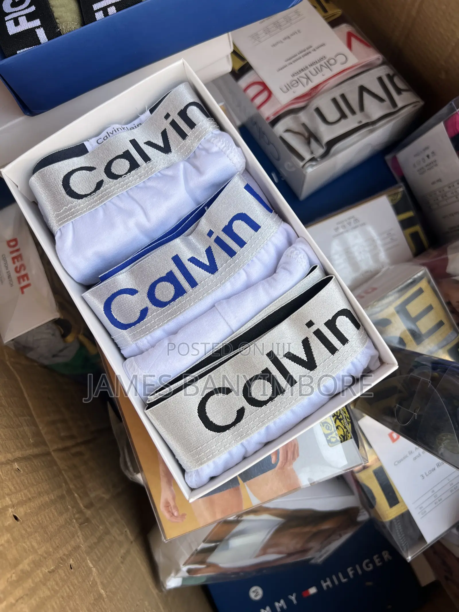 Boxes Short