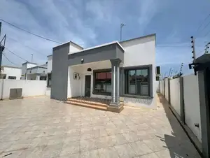 3bdrm House in Spintex, Baatsona Total for rent