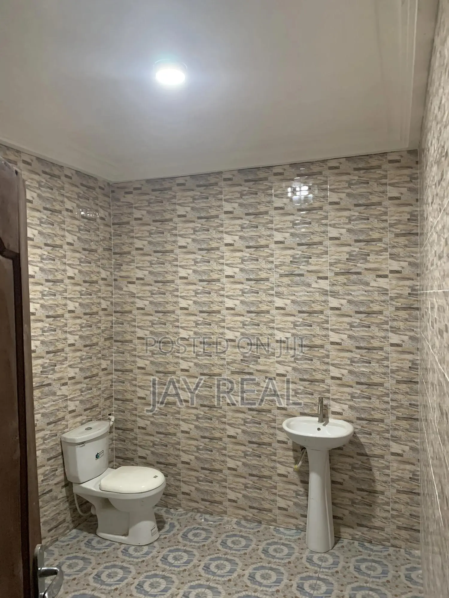 1bdrm Apartment in Jay Real Estate., Kasoa for rent