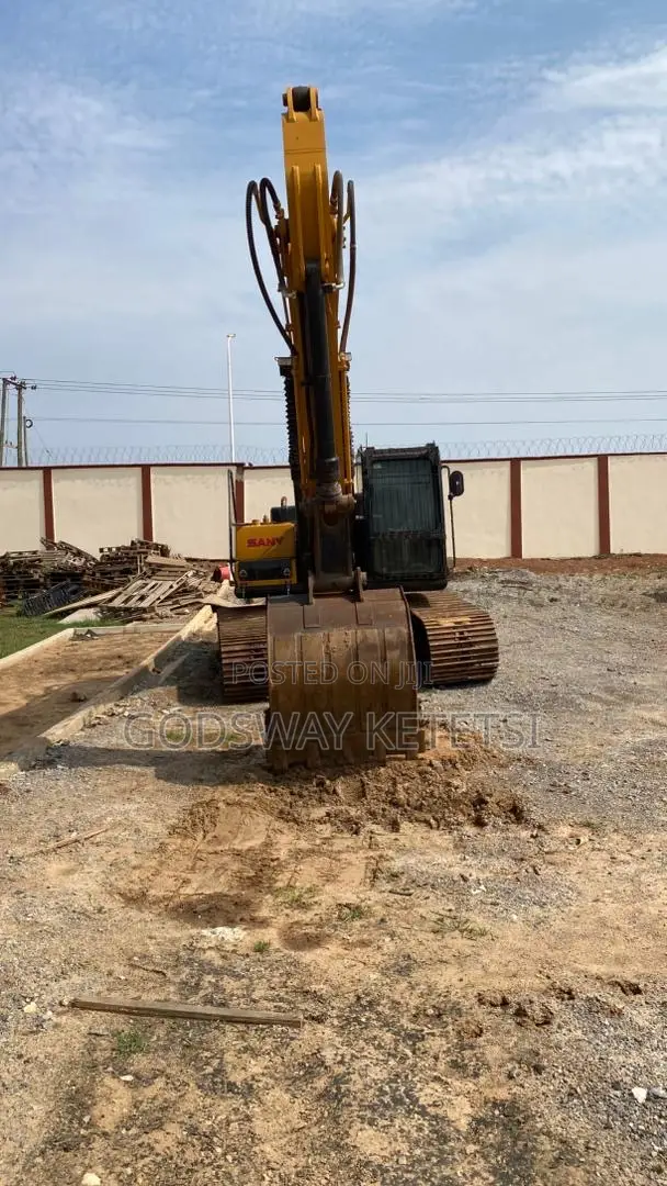 Zoomlion Excavator 215c