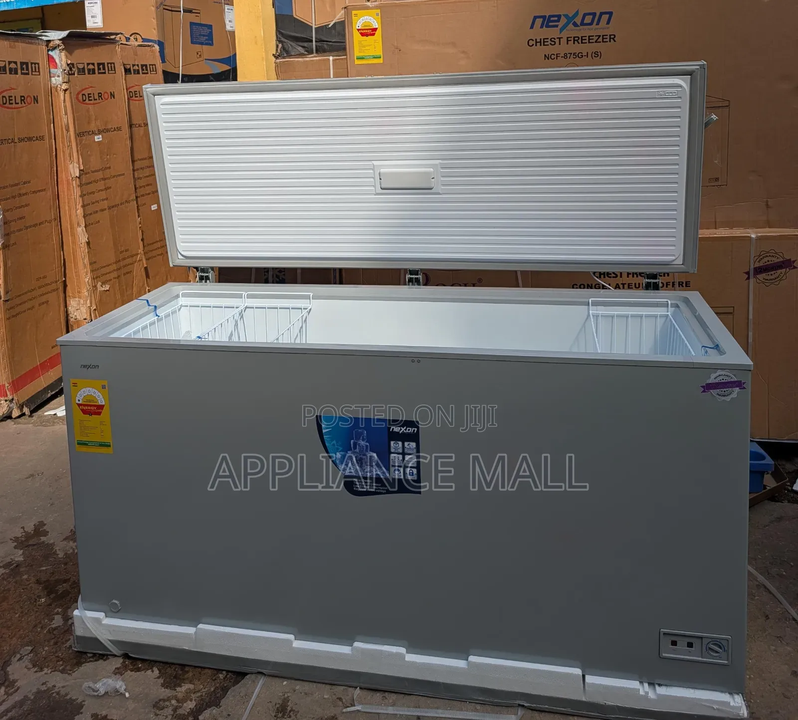 Nexon Freezer 700l