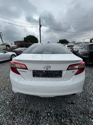 Toyota Camry 2013 White