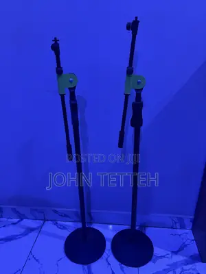 Round Base Microphone Stand