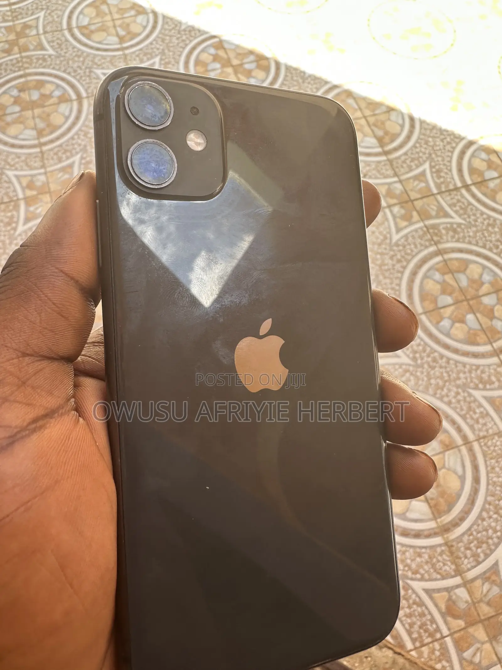 Apple iPhone 11 64 GB Black
