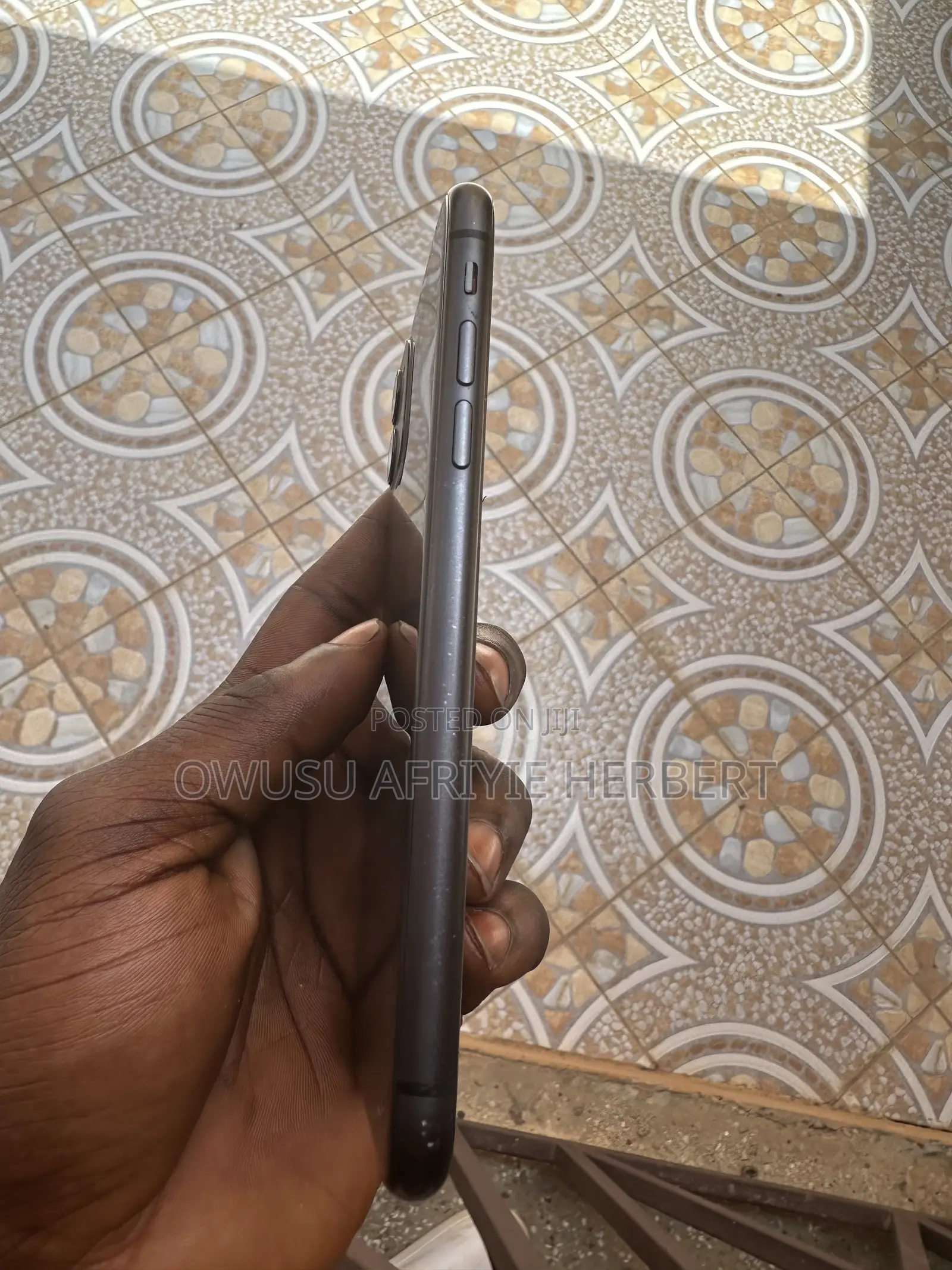 Apple iPhone 11 64 GB Black