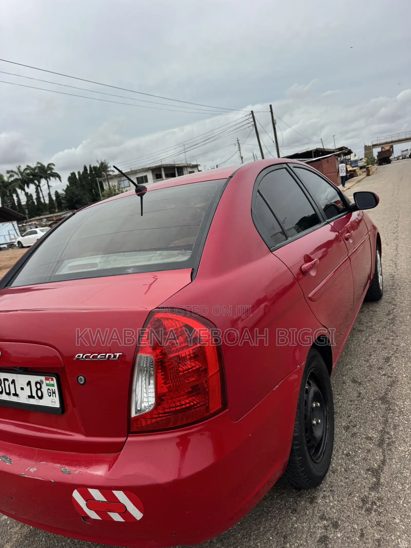 Hyundai Accent 2010 Red