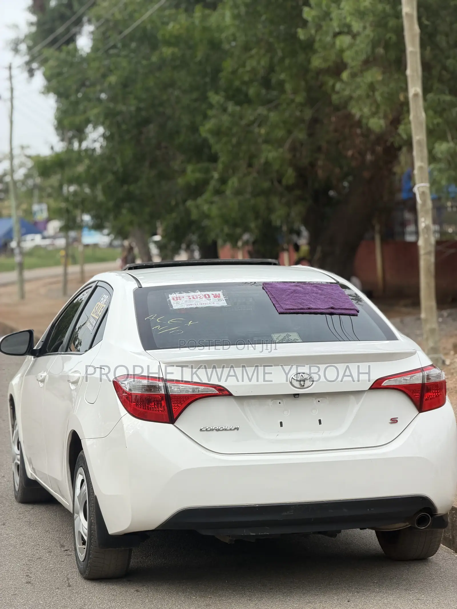 Toyota Corolla S 4dr Sedan (1.8L 4cyl CVT) 2014 White