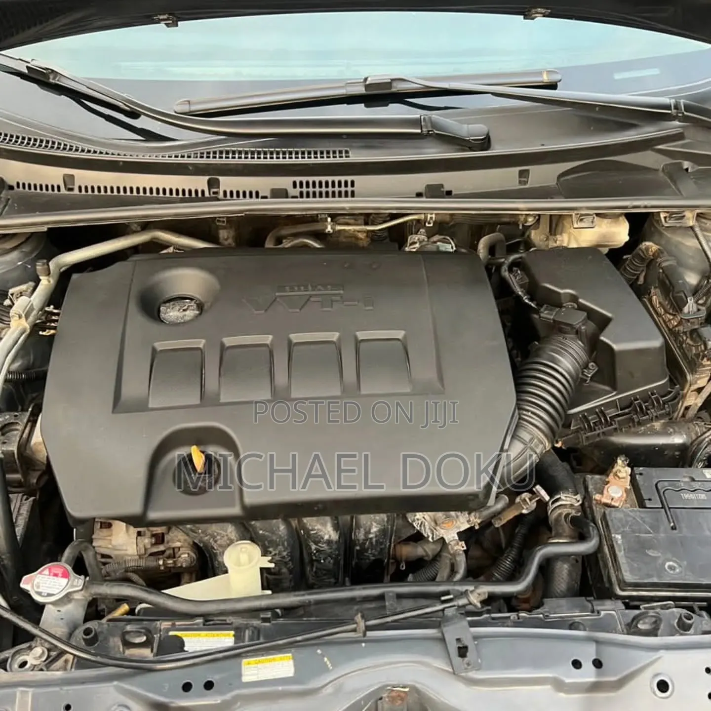 Toyota Corolla LE 4dr Sedan (1.8L 4cyl CVT) 2017 Gray