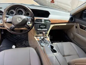 Mercedes-Benz C250 2013 White