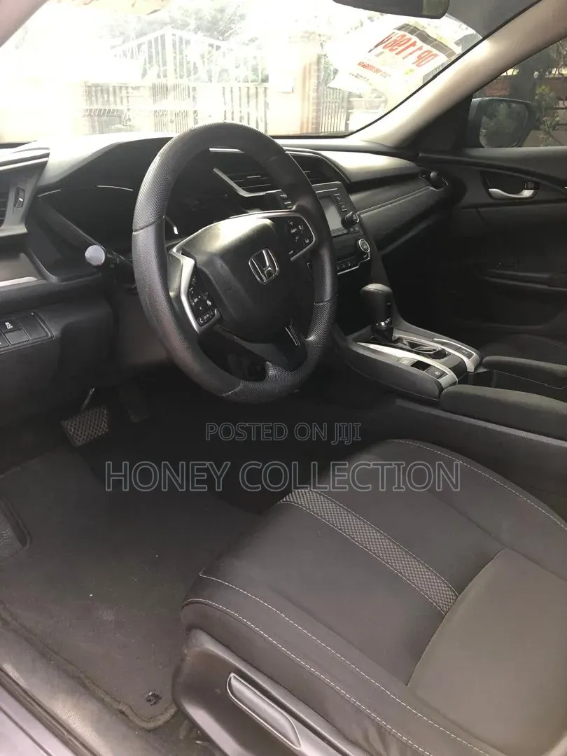 Honda Civic LX Sedan 2020 Gray